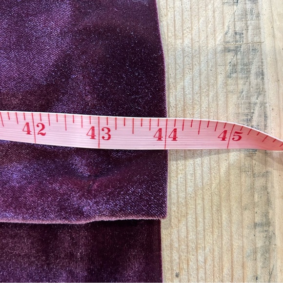 Banana Republic Wine Velvet Mid-Length Dress With Ruching - Picture 6 of 6